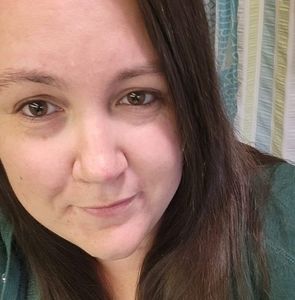 Meet your Posher, Stefani